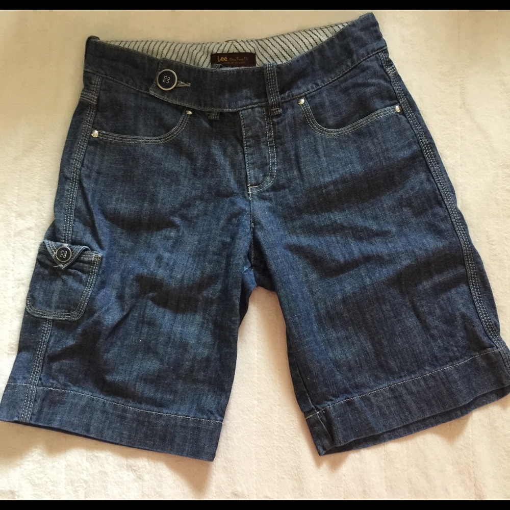 Super Cute Lee 4 M shorts! LOVE!!
